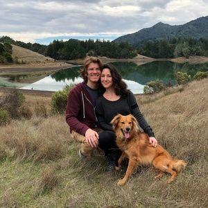 Comfortable yoga and organic fashion